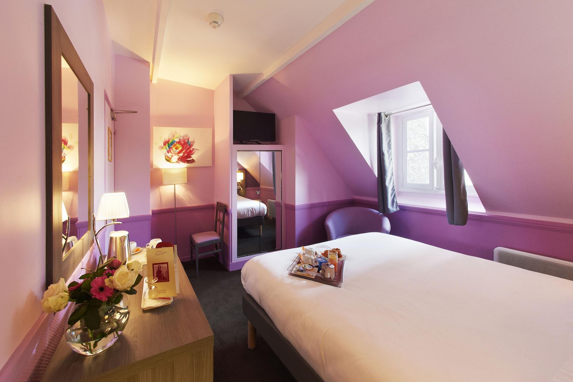 Hotel Poussin パリ エクステリア 写真